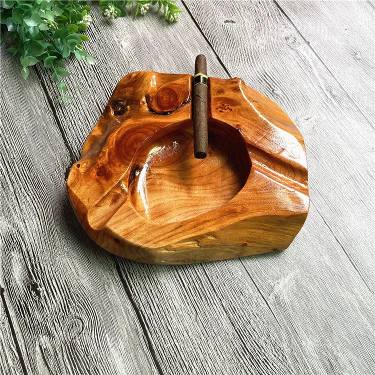 ASHTRAY.